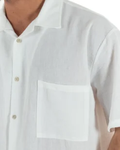 Camicia maniche corte uomo colletto bowling taschino relaxed fit bianco GIOSAL-CC1233A