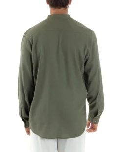 Camicia uomo lino regular fit collo coreano serafino scollo v verde GIOSAL-C2863A